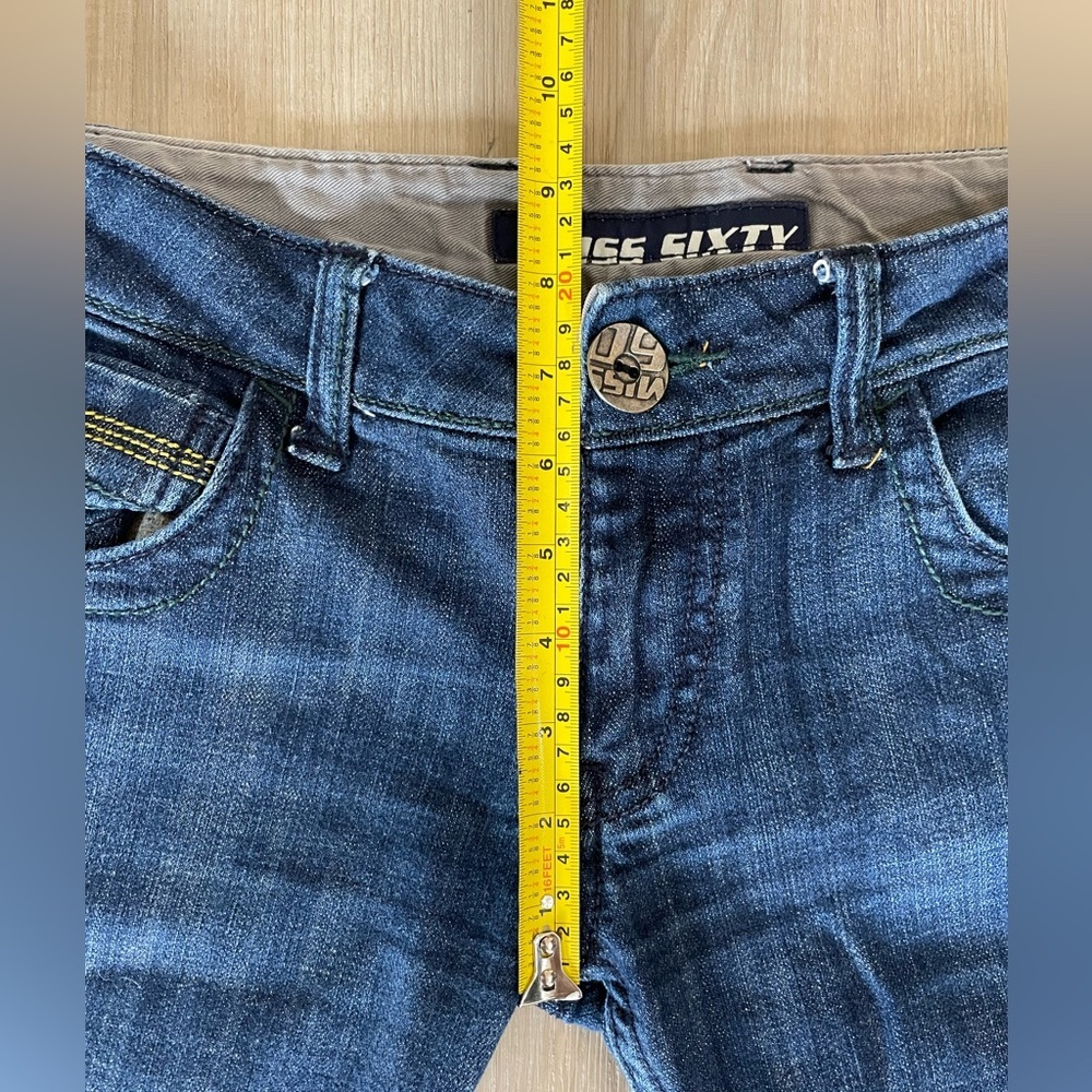 Miss Sixty Straight leg Blue Jeans. - Picture 9 of 10